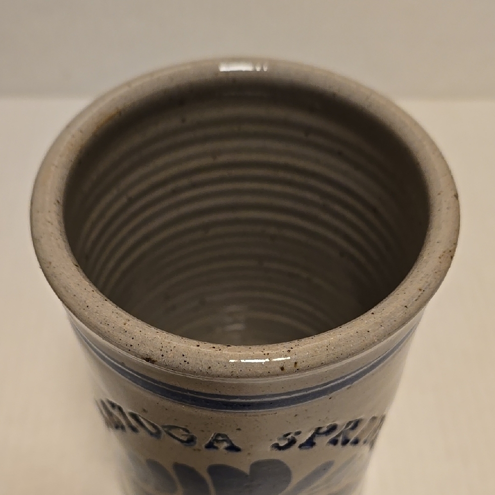 Saratoga Springs Pottery Crock / Vase / Utensil Holder - Picture 11 of 16